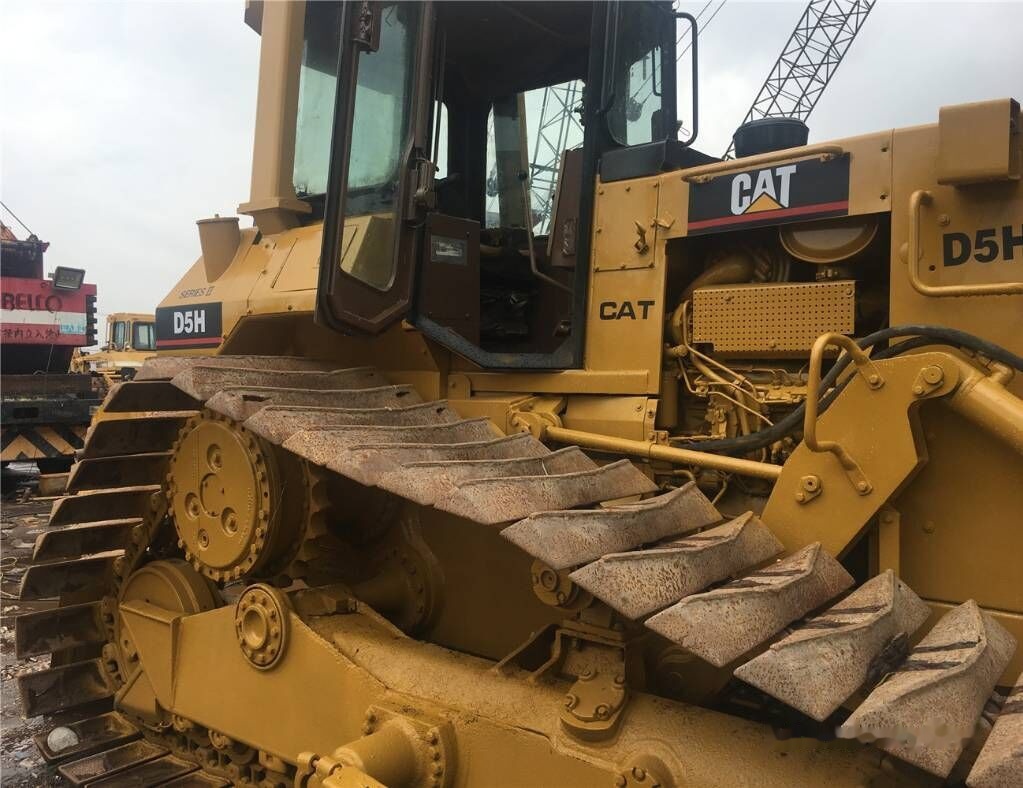 Caterpillar D 5 H - Bulldozer: foto 4 Caterpillar D 5 H - Bulldozer: foto 4