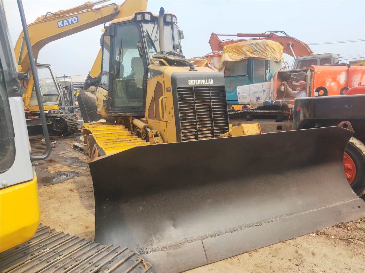 Caterpillar D5K - Bulldozer: foto 1 Caterpillar D5K - Bulldozer: foto 1
