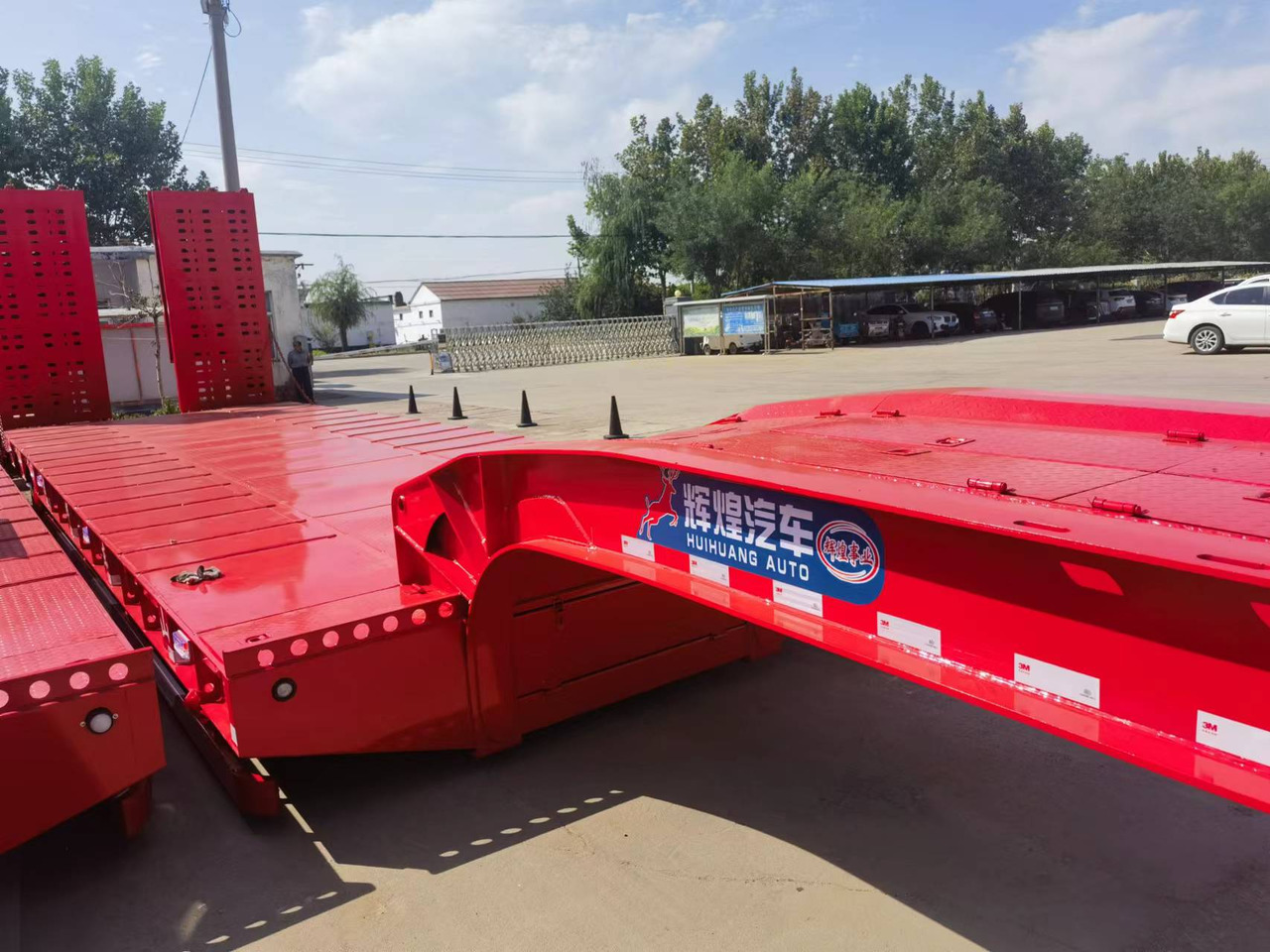 HUI HUANG AUTO - Semirremolque plataforma/ Caja abierta: foto 1 HUI HUANG AUTO - Semirremolque plataforma/ Caja abierta: foto 1
