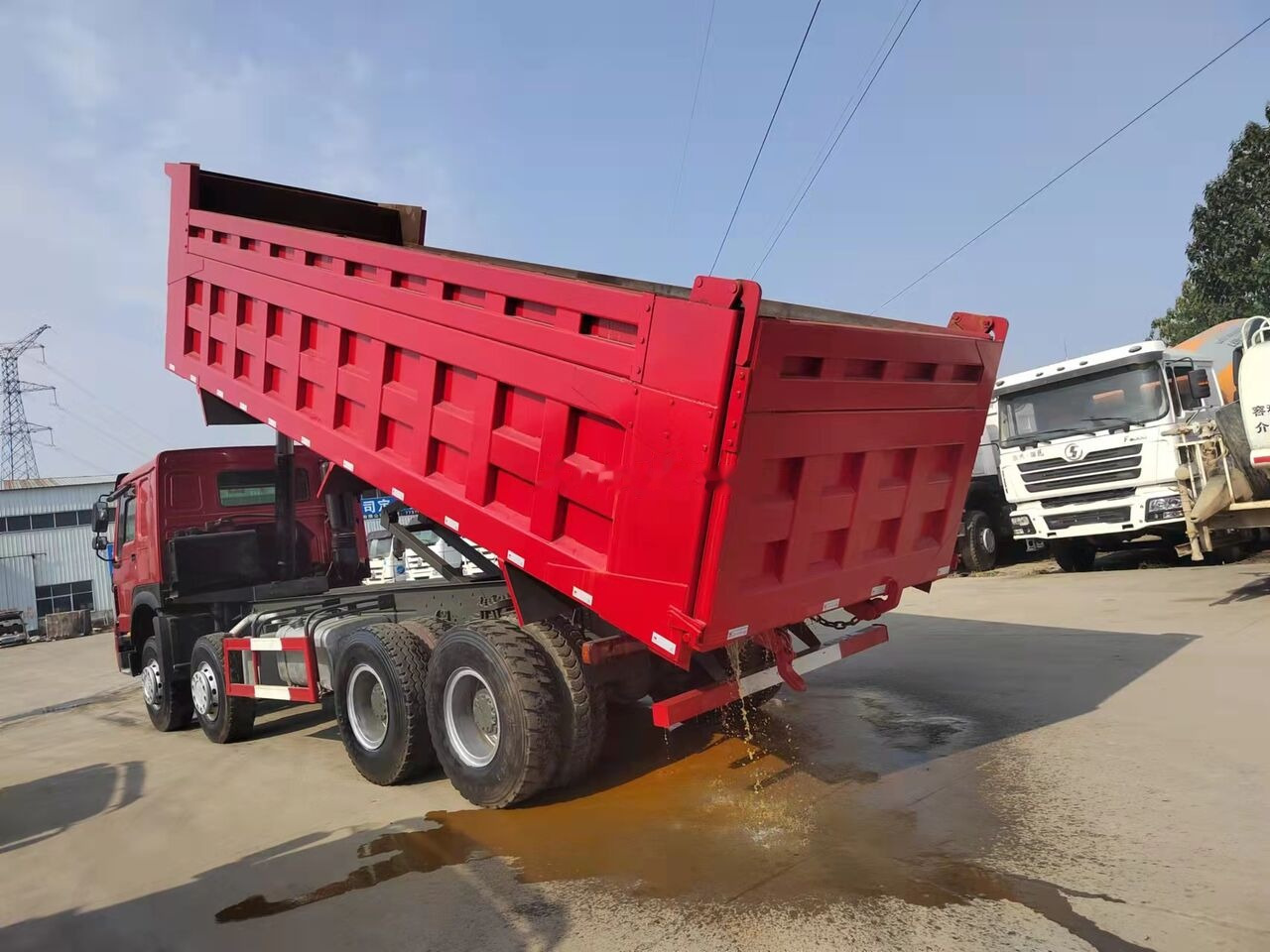 Howo Drive 371 - Camión volquete: foto 5 Howo Drive 371 - Camión volquete: foto 5