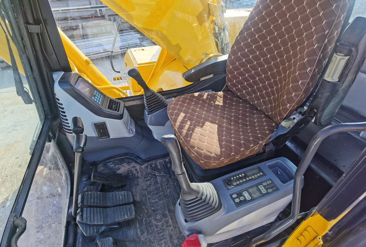 Excavadora KOMATSU PC360: foto 9