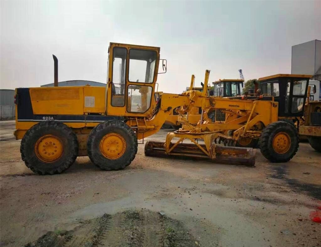 Komatsu GD623A - Grader: foto 3 Komatsu GD623A - Grader: foto 3