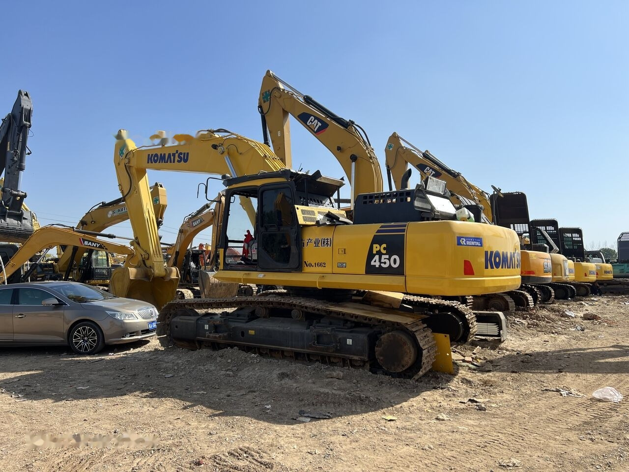 Komatsu PC450-8 - Excavadora de cadenas: foto 2 Komatsu PC450-8 - Excavadora de cadenas: foto 2