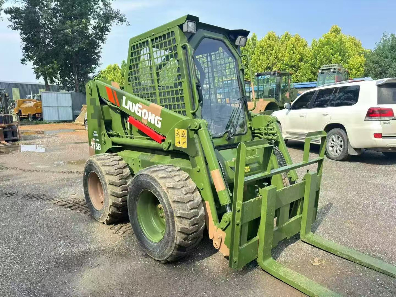 LIUGONG 375B - Minicargadora: foto 1 LIUGONG 375B - Minicargadora: foto 1