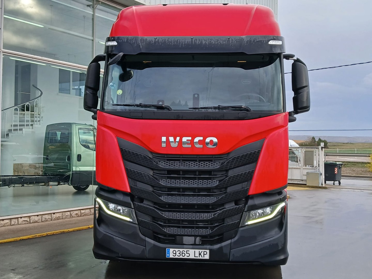 Cabeza Tractora IVECO 460 AUTOMATICO CON INTARDER - Cabeza tractora: foto 2 Cabeza Tractora IVECO 460 AUTOMATICO CON INTARDER - Cabeza tractora: foto 2