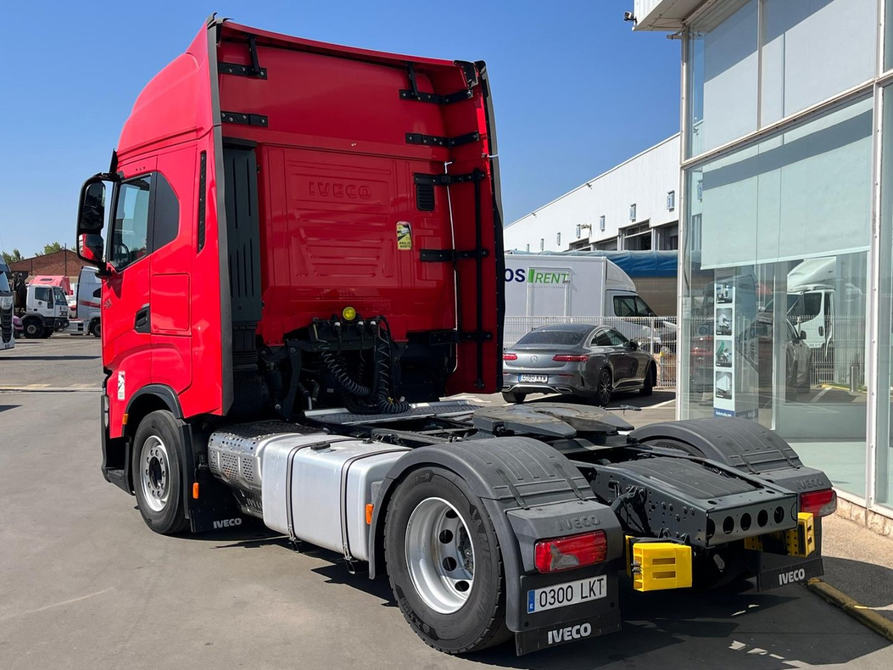 Cabeza Tractora IVECO 460 AUTOMATICO CON INTARDER - Cabeza tractora: foto 4 Cabeza Tractora IVECO 460 AUTOMATICO CON INTARDER - Cabeza tractora: foto 4