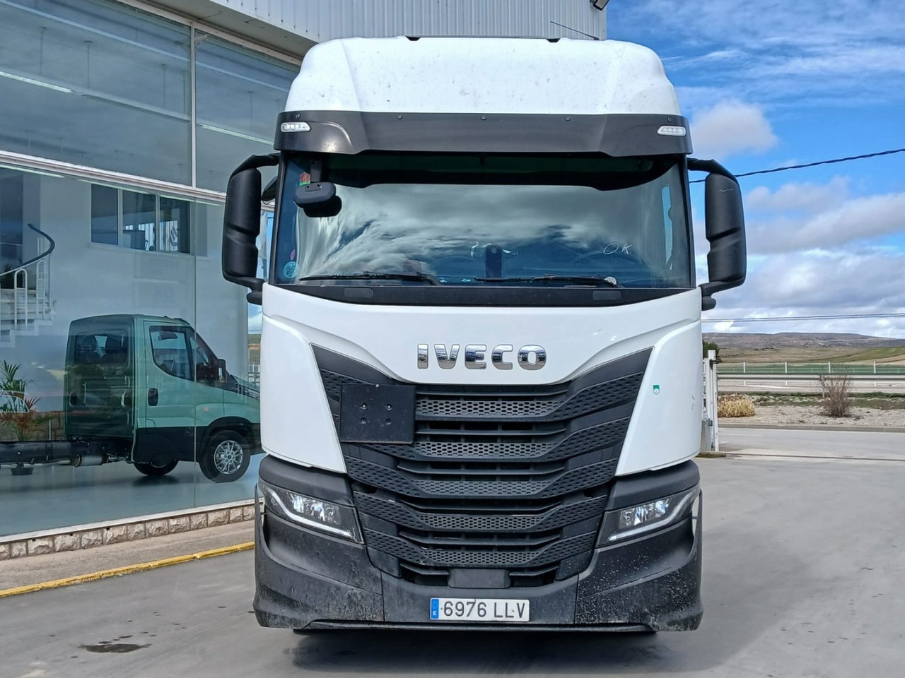 Cabeza Tractora IVECO 460 AUTOMATICO INTARDER ADR - Cabeza tractora: foto 2 Cabeza Tractora IVECO 460 AUTOMATICO INTARDER ADR - Cabeza tractora: foto 2