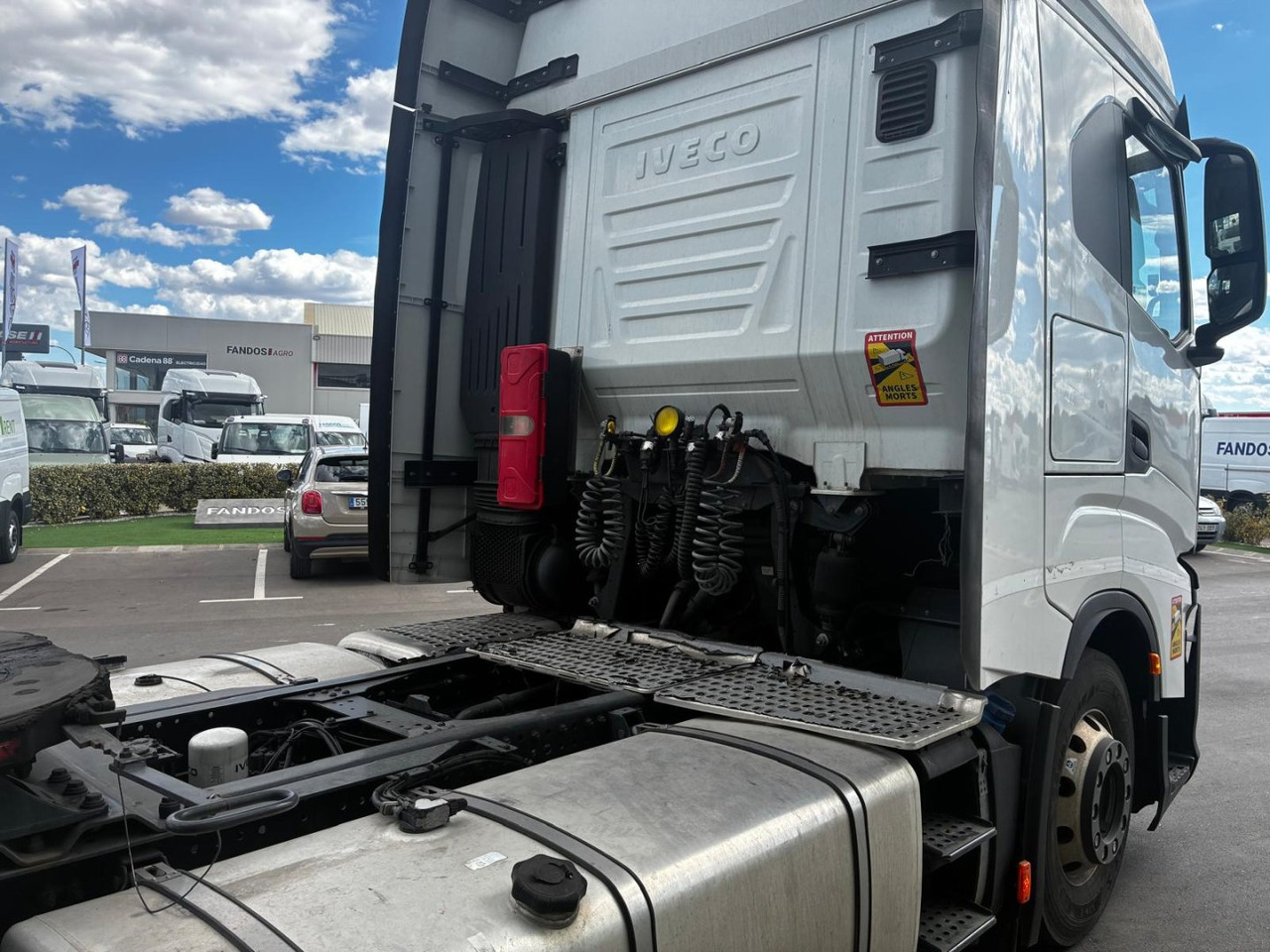 Cabeza Tractora IVECO 460 AUTOMATICO INTARDER ADR - Cabeza tractora: foto 5 Cabeza Tractora IVECO 460 AUTOMATICO INTARDER ADR - Cabeza tractora: foto 5