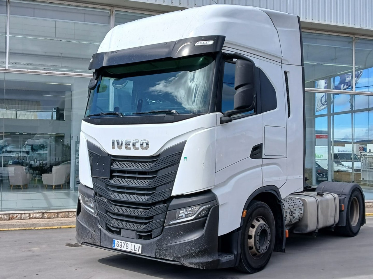 Cabeza Tractora IVECO 460 AUTOMATICO INTARDER ADR - Cabeza tractora: foto 1 Cabeza Tractora IVECO 460 AUTOMATICO INTARDER ADR - Cabeza tractora: foto 1