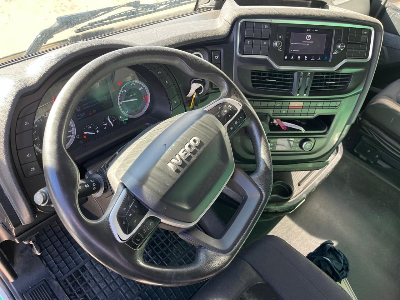 Cabeza tractora Cabeza Tractora IVECO 460 AUTOMATICO  INTARDER: foto 7