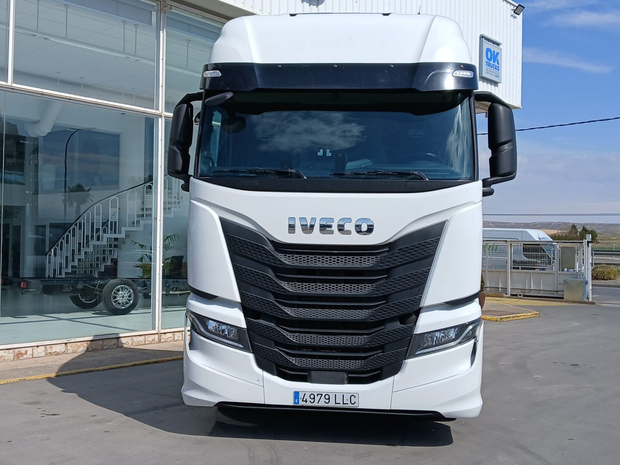 Cabeza Tractora IVECO 480 AUTOMATICO CON INTARDER - Cabeza tractora: foto 2 Cabeza Tractora IVECO 480 AUTOMATICO CON INTARDER - Cabeza tractora: foto 2