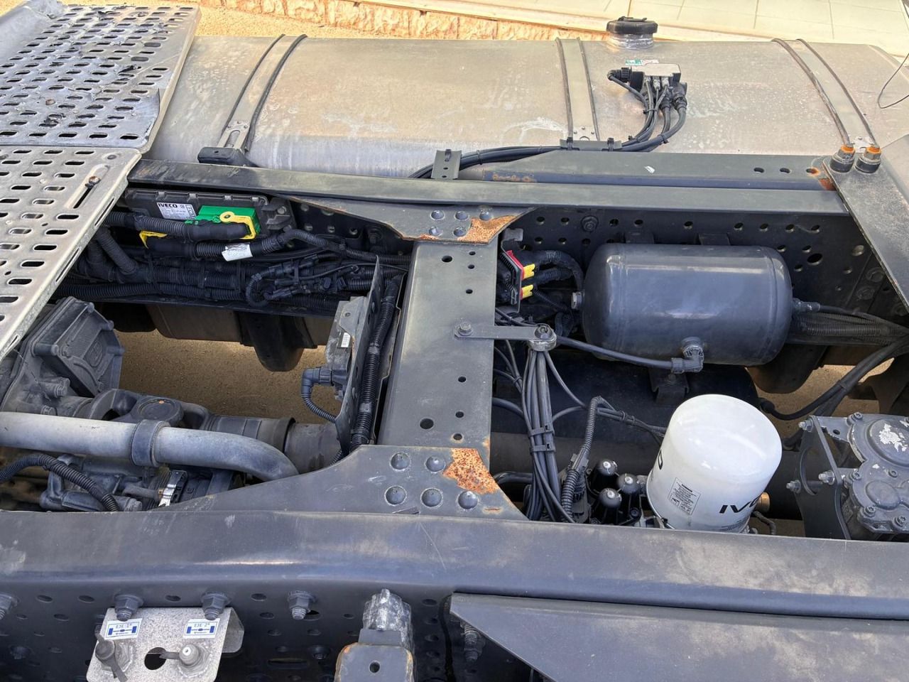 Cabeza Tractora IVECO S-WAY 510 AUTOMATICO CON INTARDER - Cabeza tractora: foto 5 Cabeza Tractora IVECO S-WAY 510 AUTOMATICO CON INTARDER - Cabeza tractora: foto 5