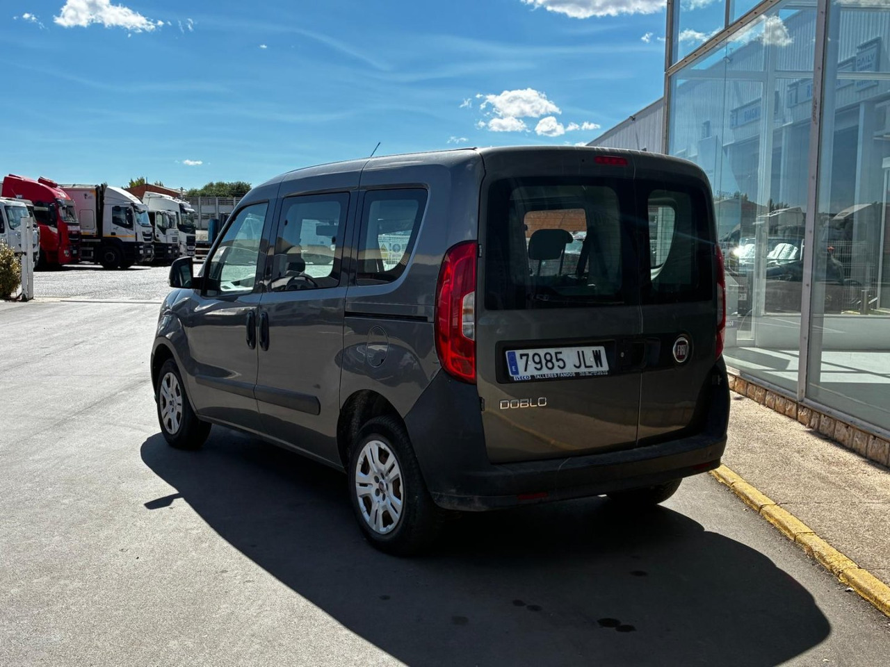 Furgón Fiat Dobló 5 plazas - Furgón: foto 4 Furgón Fiat Dobló 5 plazas - Furgón: foto 4