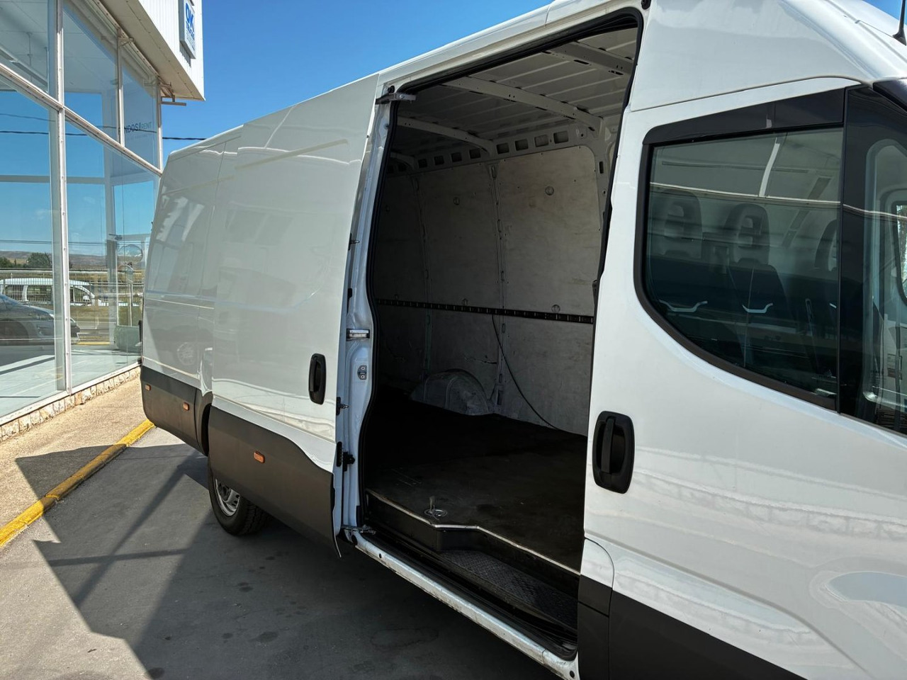 Furgón IVECO 35S14 V 16m3 - Furgón: foto 5 Furgón IVECO 35S14 V 16m3 - Furgón: foto 5