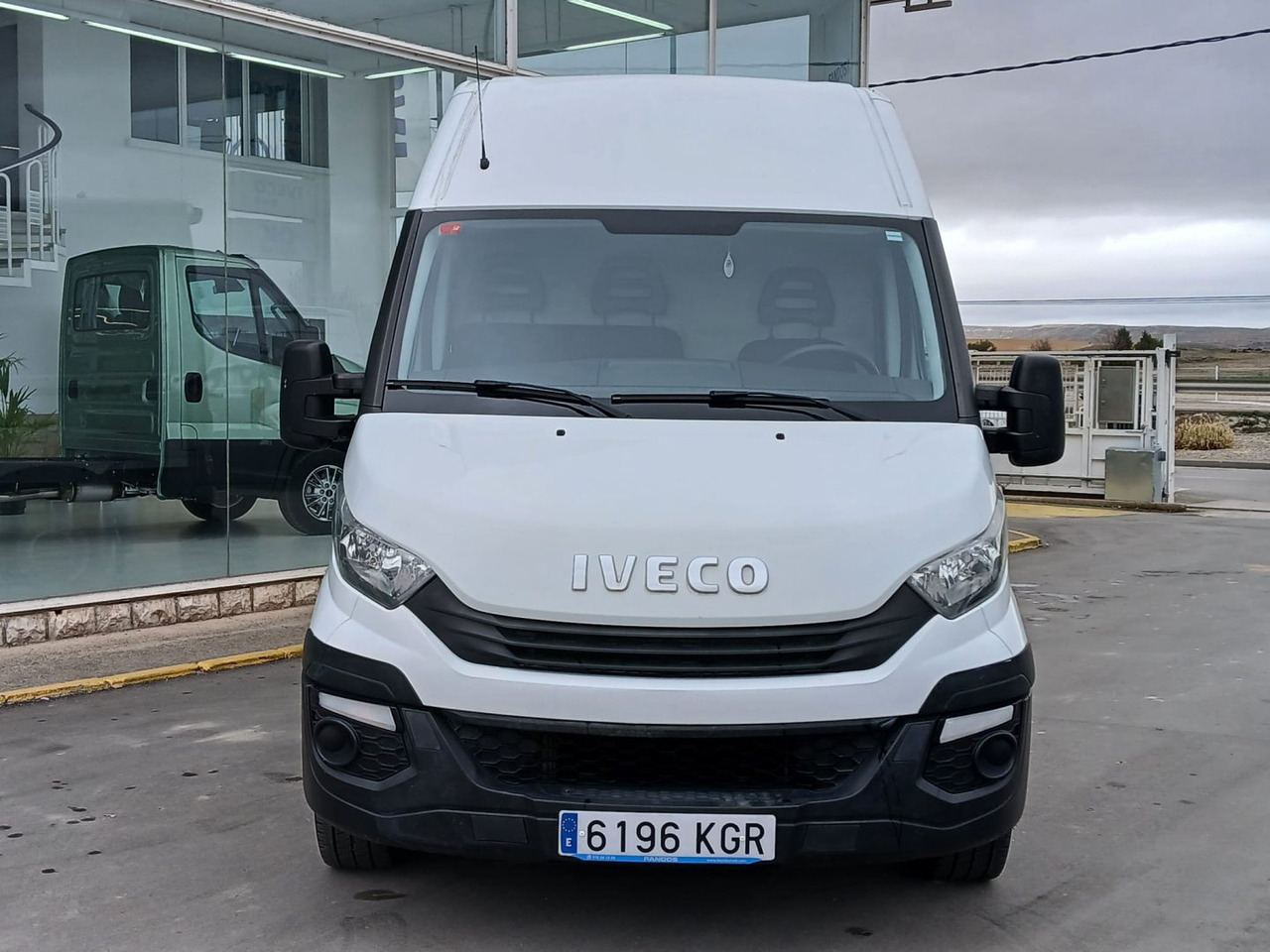 Furgón IVECO 35S16 10.8m3 - Furgón: foto 2 Furgón IVECO 35S16 10.8m3 - Furgón: foto 2
