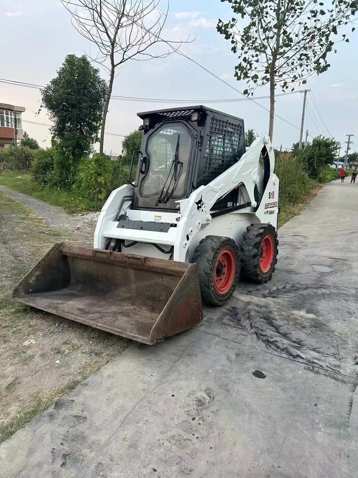 BOBCAT S18 - Minicargadora: foto 2 BOBCAT S18 - Minicargadora: foto 2