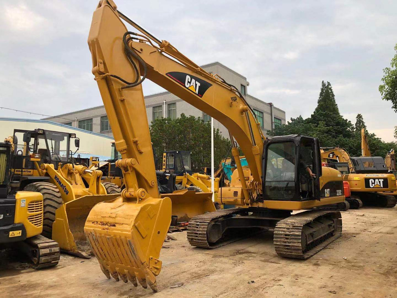 Excavadora de cadenas CAT 320CL: foto 11