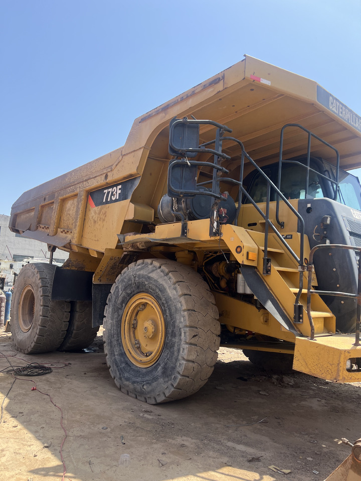 CAT 773F 45 TON ROCK TRUCK - Dúmper rígido: foto 5 CAT 773F 45 TON ROCK TRUCK - Dúmper rígido: foto 5