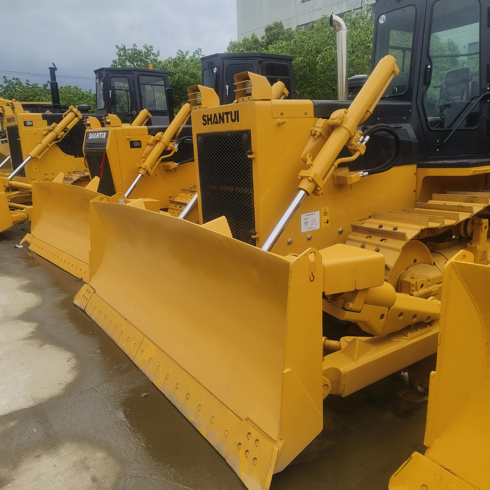 CAT SD16 SD 16 WITH RIPPER - Bulldozer: foto 5 CAT SD16 SD 16 WITH RIPPER - Bulldozer: foto 5
