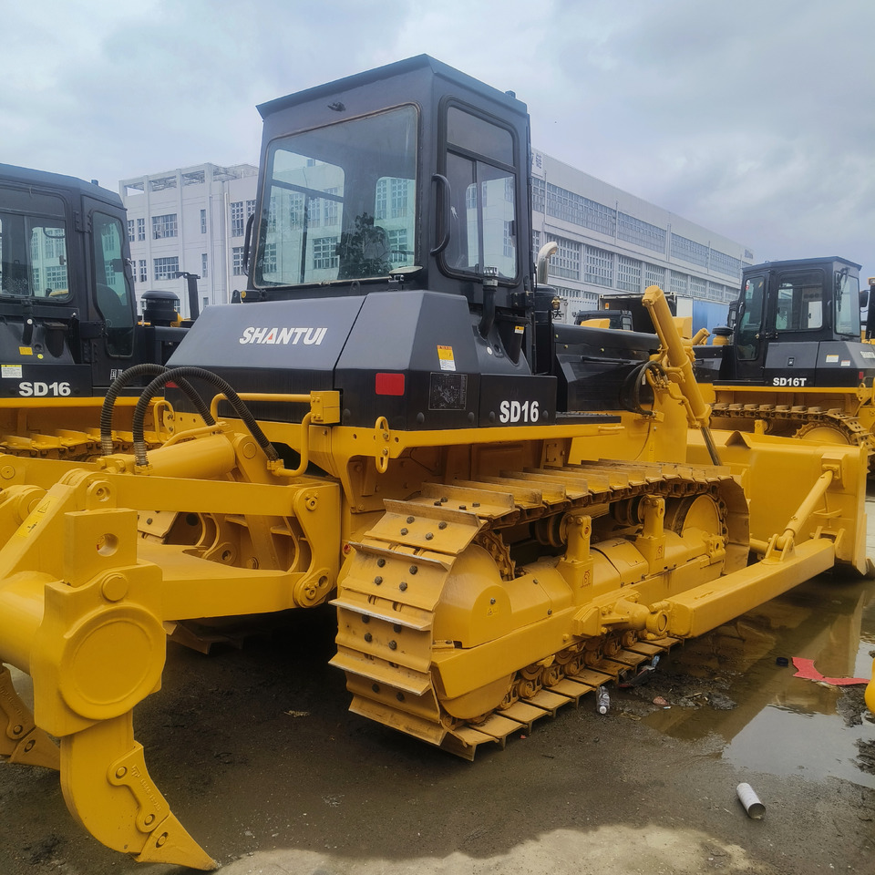 CAT SD16 SD 16 WITH RIPPER - Bulldozer: foto 1 CAT SD16 SD 16 WITH RIPPER - Bulldozer: foto 1