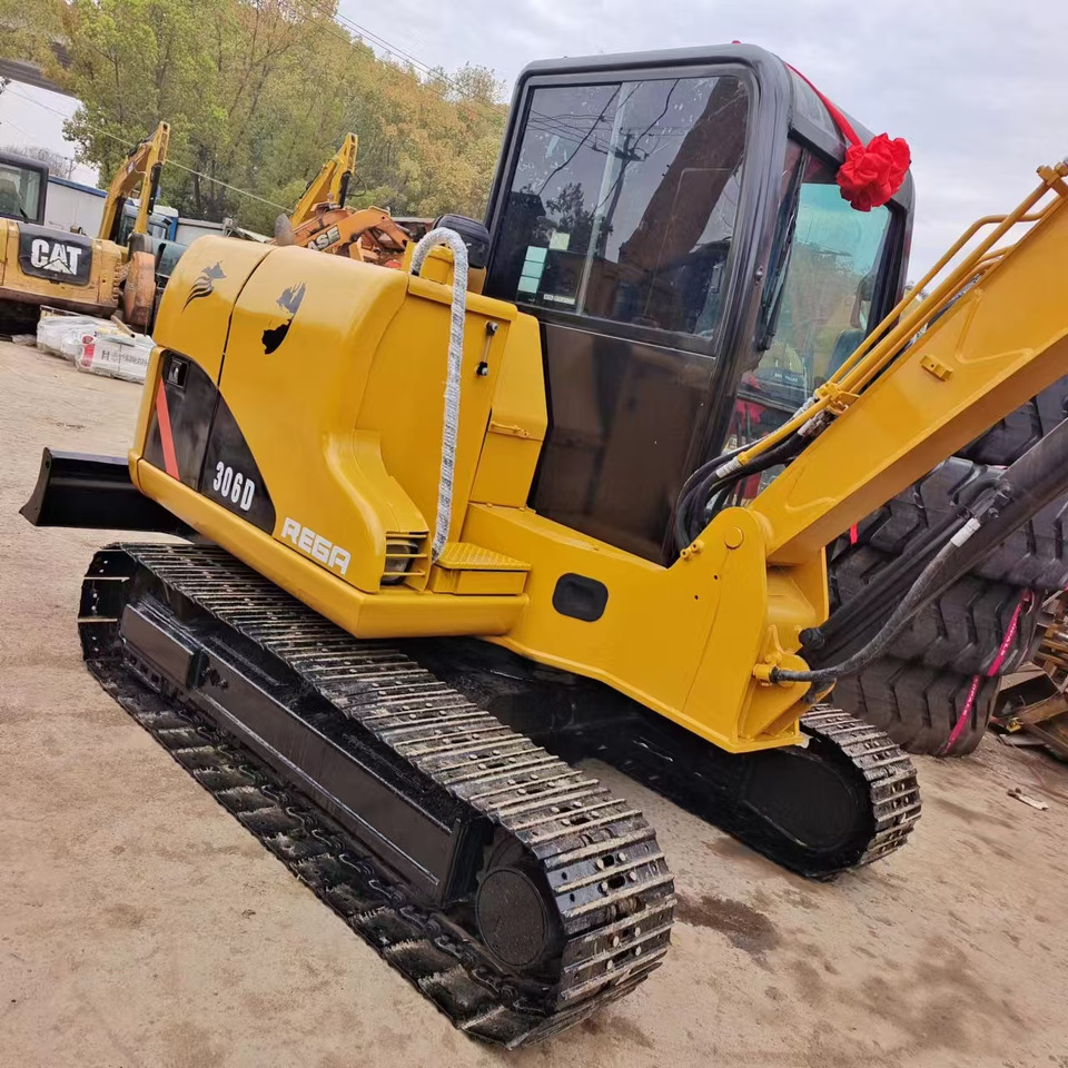 CATERPILLAR 306D CAT - Miniexcavadora: foto 4 CATERPILLAR 306D CAT - Miniexcavadora: foto 4