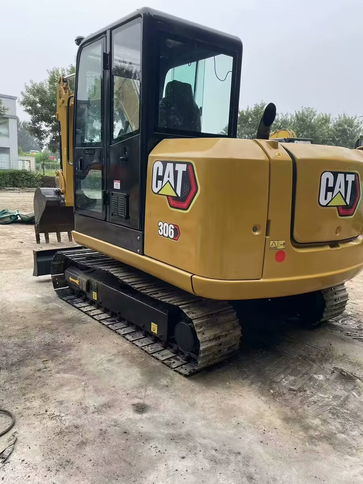 CATERPILLAR 306E2 CAT - Miniexcavadora: foto 1 CATERPILLAR 306E2 CAT - Miniexcavadora: foto 1