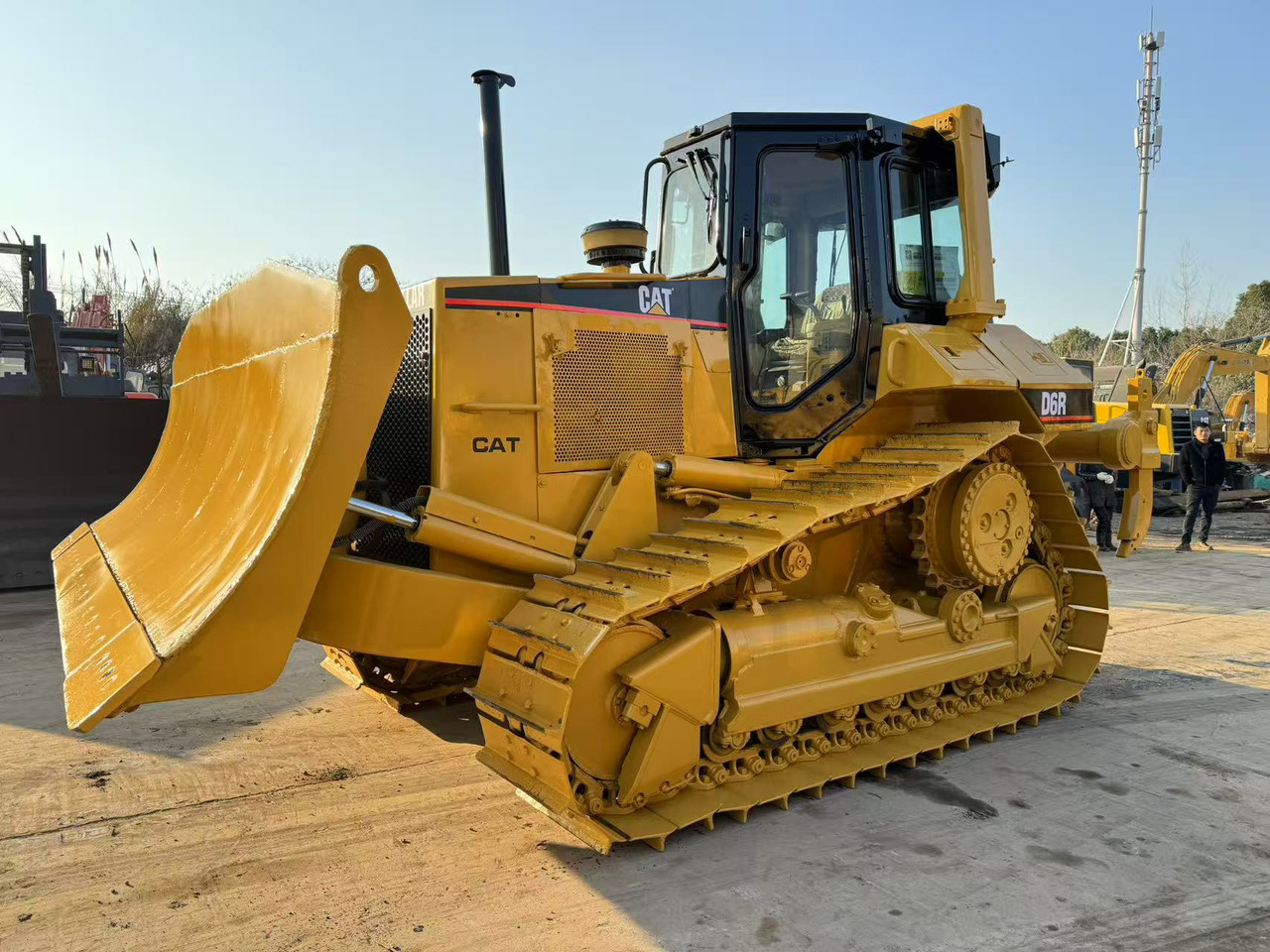 CATERPILLAR D6R CAT D 6 R D7G D6G D8R D8T - Bulldozer: foto 1 CATERPILLAR D6R CAT D 6 R D7G D6G D8R D8T - Bulldozer: foto 1