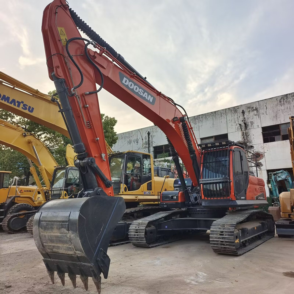 DOOSAN DX300 - Excavadora de cadenas: foto 2 DOOSAN DX300 - Excavadora de cadenas: foto 2
