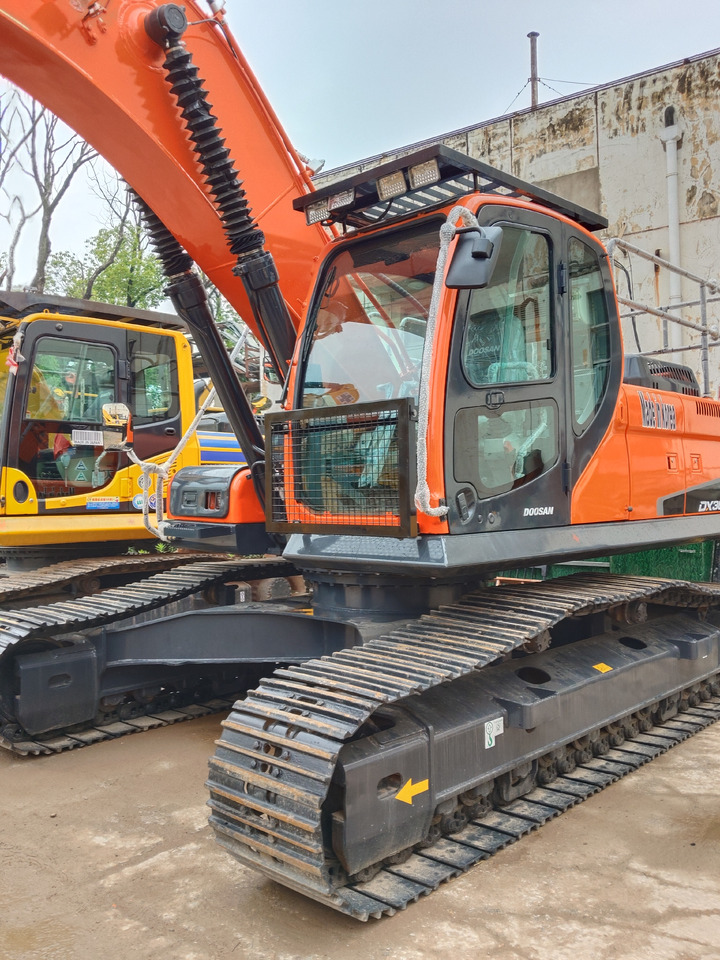 DOOSAN DX300LC-9C DX300 LCA DX340 DX225 - Excavadora de cadenas: foto 4 DOOSAN DX300LC-9C DX300 LCA DX340 DX225 - Excavadora de cadenas: foto 4