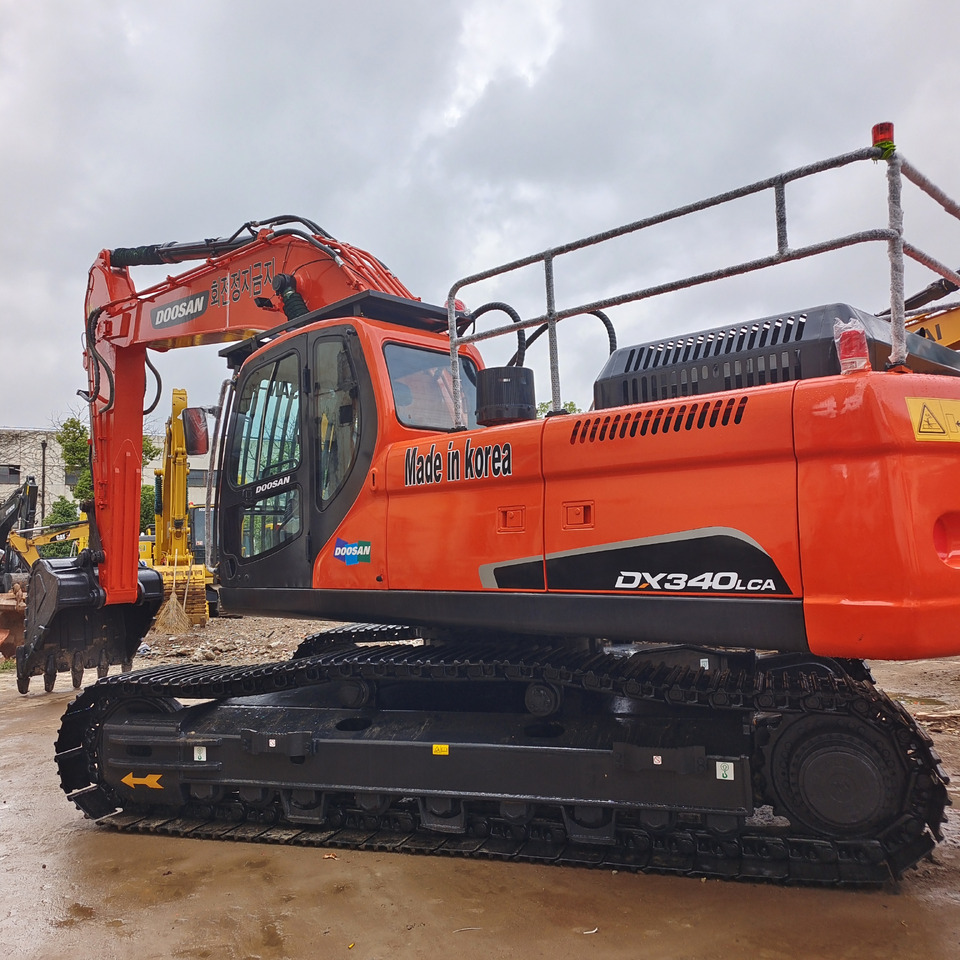 DOOSAN DX340LC - 9C DX340LCA - Excavadora de cadenas: foto 1 DOOSAN DX340LC - 9C DX340LCA - Excavadora de cadenas: foto 1