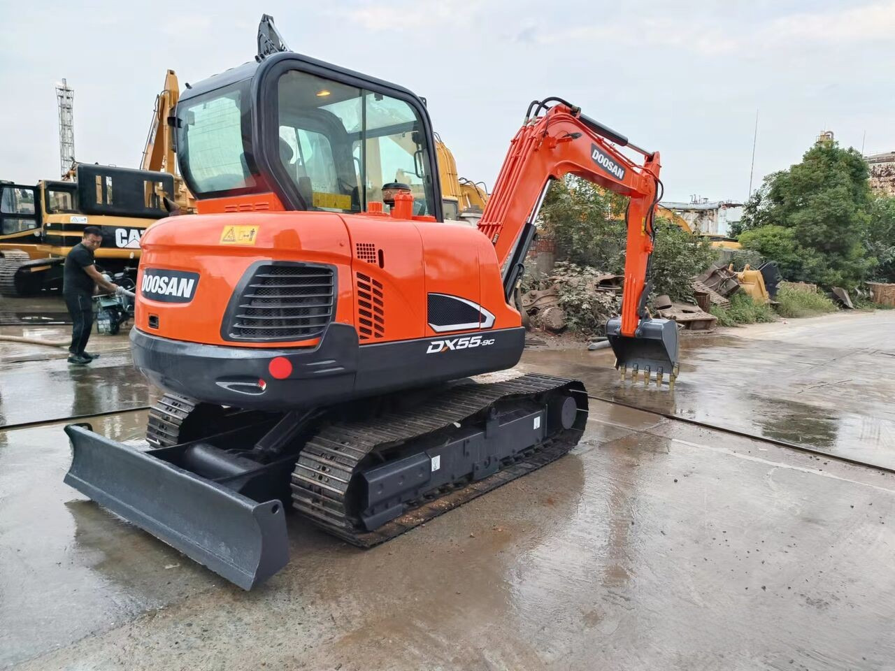 DOOSAN DX55-9C - Miniexcavadora: foto 1 DOOSAN DX55-9C - Miniexcavadora: foto 1