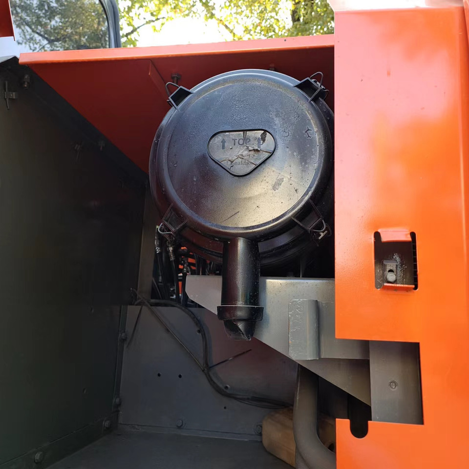 HITACHI ZX200-3 ZX200 - 3G - Excavadora de cadenas: foto 4 HITACHI ZX200-3 ZX200 - 3G - Excavadora de cadenas: foto 4