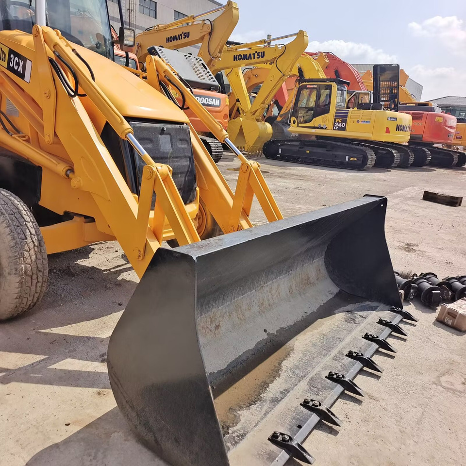 JCB 3CX MADE IN UK - Retroexcavadora: foto 4 JCB 3CX MADE IN UK - Retroexcavadora: foto 4