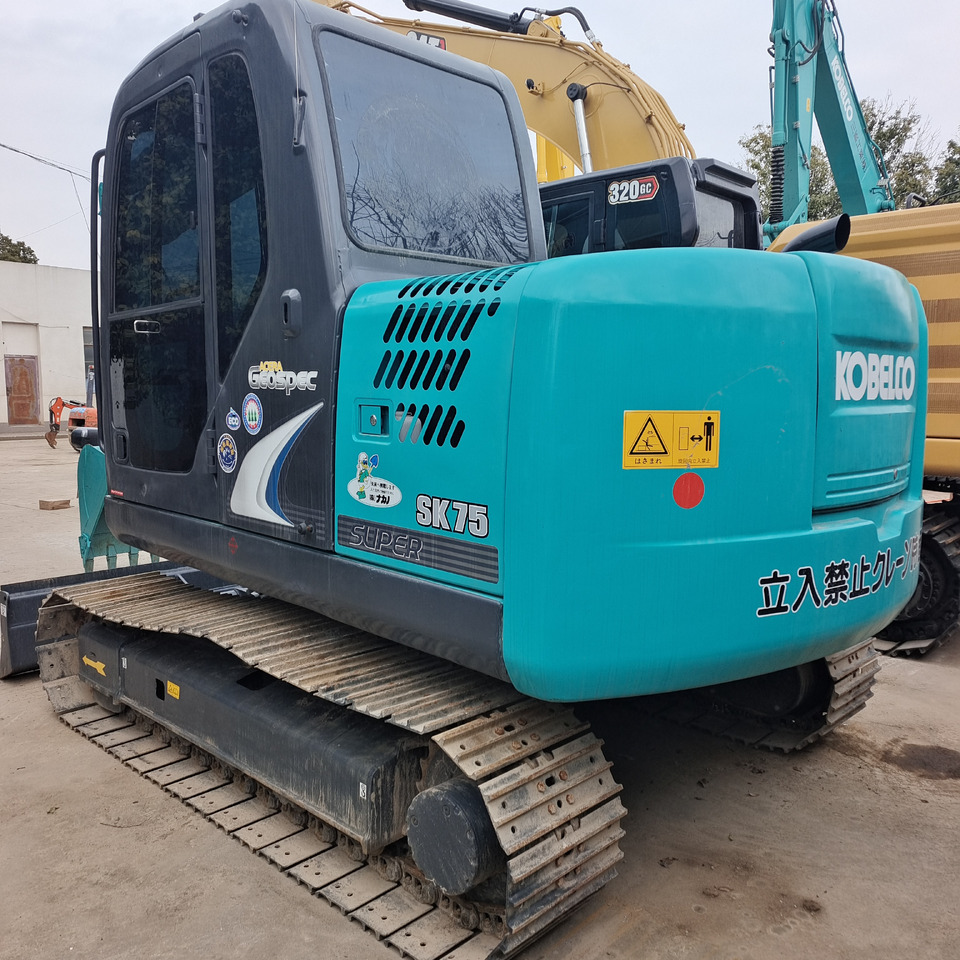 KOBELCO SK 75 SK75 Kobelco SK 140 200-8 210LC - Excavadora de cadenas: foto 5 KOBELCO SK 75 SK75 Kobelco SK 140 200-8 210LC - Excavadora de cadenas: foto 5