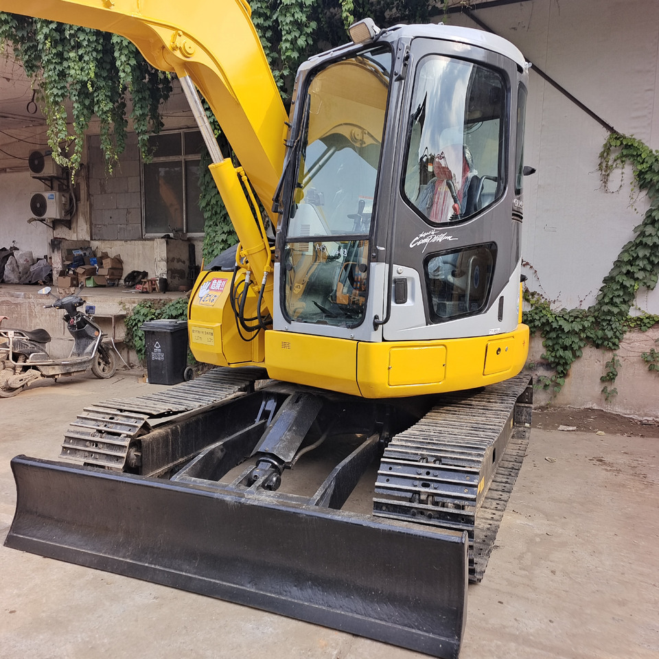KOMATSU PC 78 US - Miniexcavadora: foto 3 KOMATSU PC 78 US - Miniexcavadora: foto 3