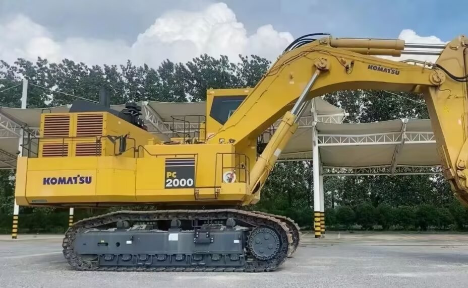 KOMATSU PC2000 200 TON EXCAVATOR MINING DIGGER - Maquinaria para minería: foto 3 KOMATSU PC2000 200 TON EXCAVATOR MINING DIGGER - Maquinaria para minería: foto 3