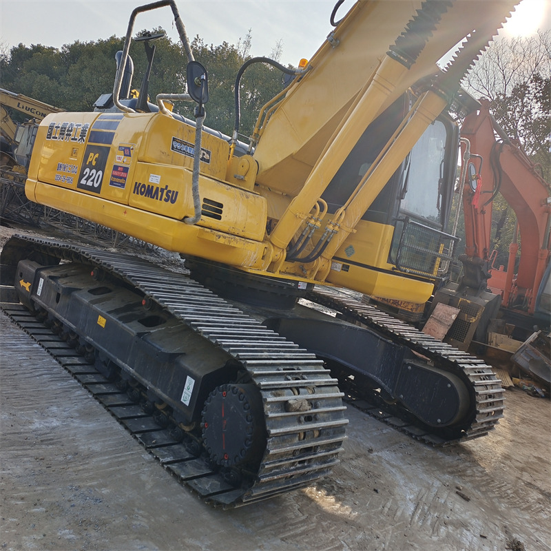 KOMATSU PC220-8N1 PC 220 - 8 N 1 - Excavadora de cadenas: foto 5 KOMATSU PC220-8N1 PC 220 - 8 N 1 - Excavadora de cadenas: foto 5