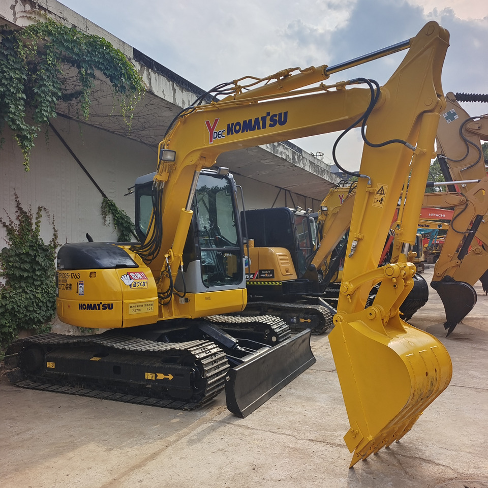 KOMATSU PC78US - Excavadora de cadenas: foto 2 KOMATSU PC78US - Excavadora de cadenas: foto 2