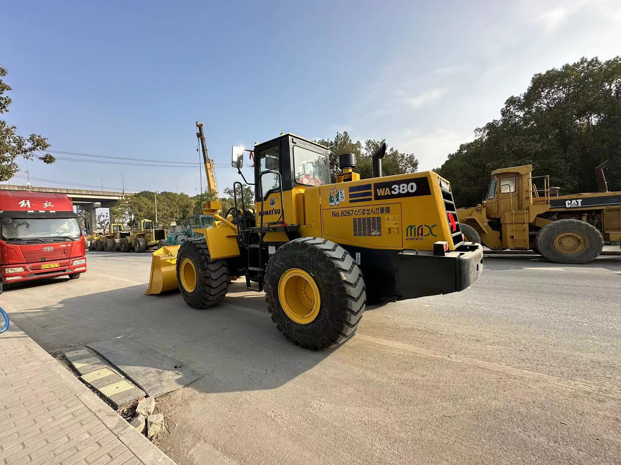 KOMATSU WA380 - Cargadora de ruedas: foto 4 KOMATSU WA380 - Cargadora de ruedas: foto 4