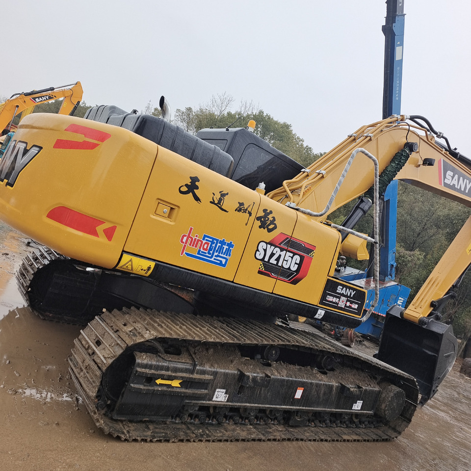 SANY 215 SY 215C 215PRO 215C-9 - Excavadora de cadenas: foto 2 SANY 215 SY 215C 215PRO 215C-9 - Excavadora de cadenas: foto 2