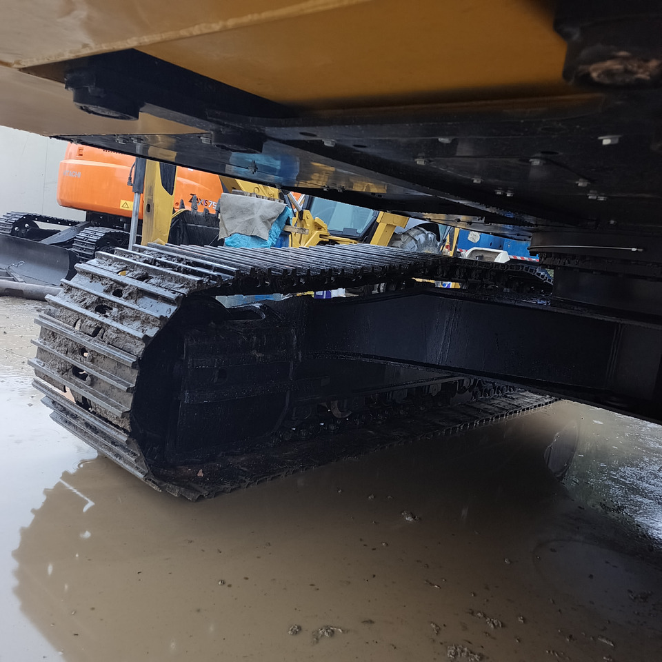 SANY 215C-9 SY215C - Excavadora de cadenas: foto 4 SANY 215C-9 SY215C - Excavadora de cadenas: foto 4