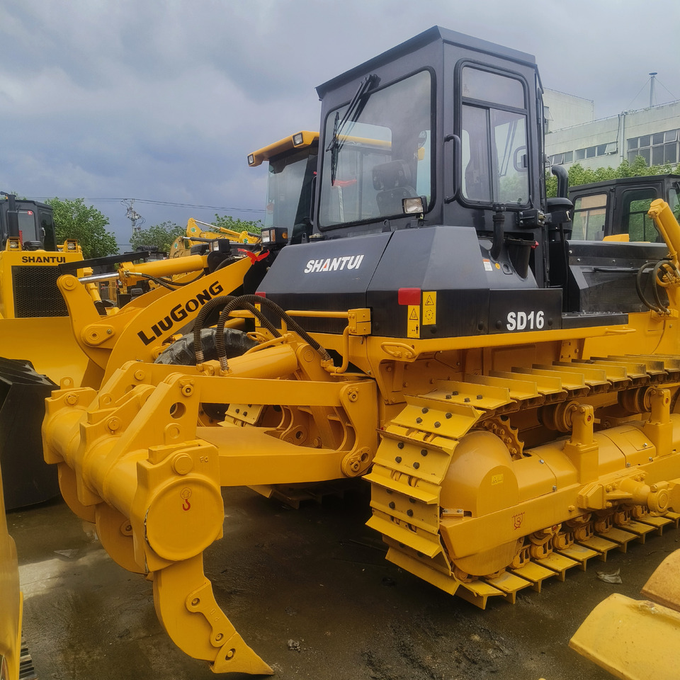SHANTUI SD16 SD 16 WITH RIPPER Shantui sd22 sd32 - Bulldozer: foto 4 SHANTUI SD16 SD 16 WITH RIPPER Shantui sd22 sd32 - Bulldozer: foto 4