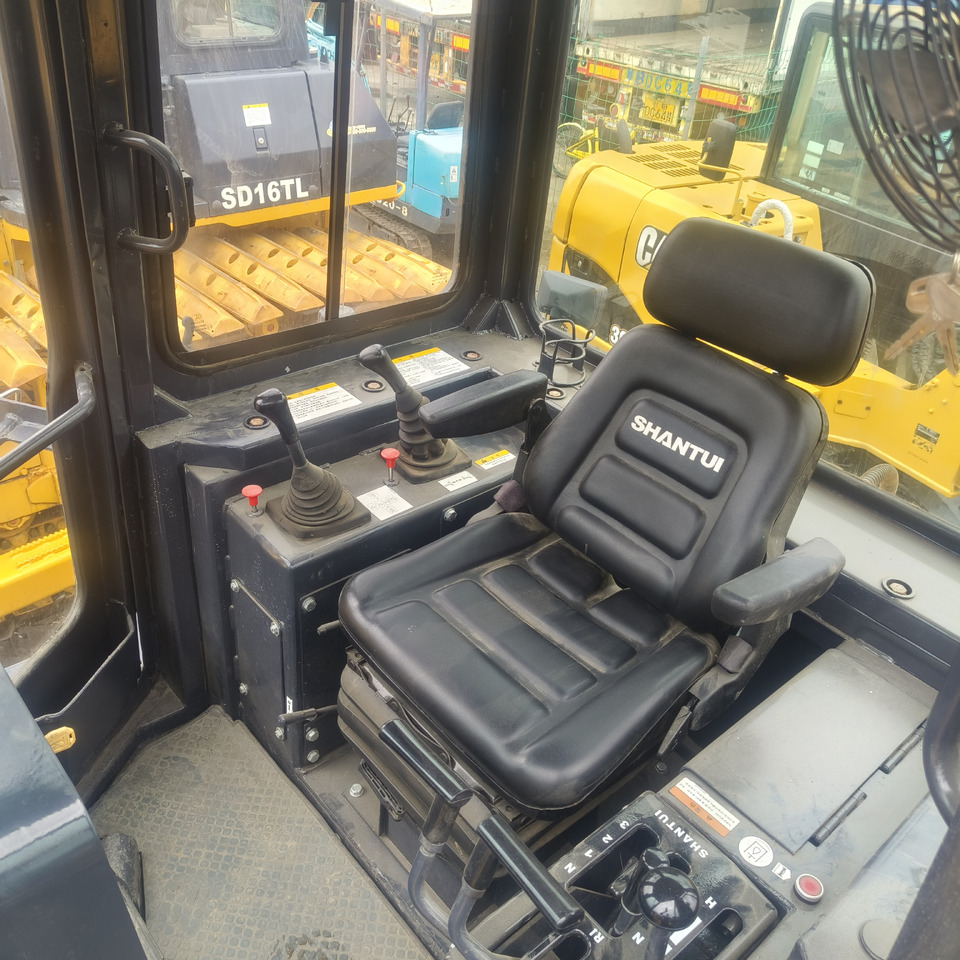 SHANTUI SD16 WITH RIPPER SD 16 SD22 SD32 - Bulldozer: foto 4 SHANTUI SD16 WITH RIPPER SD 16 SD22 SD32 - Bulldozer: foto 4