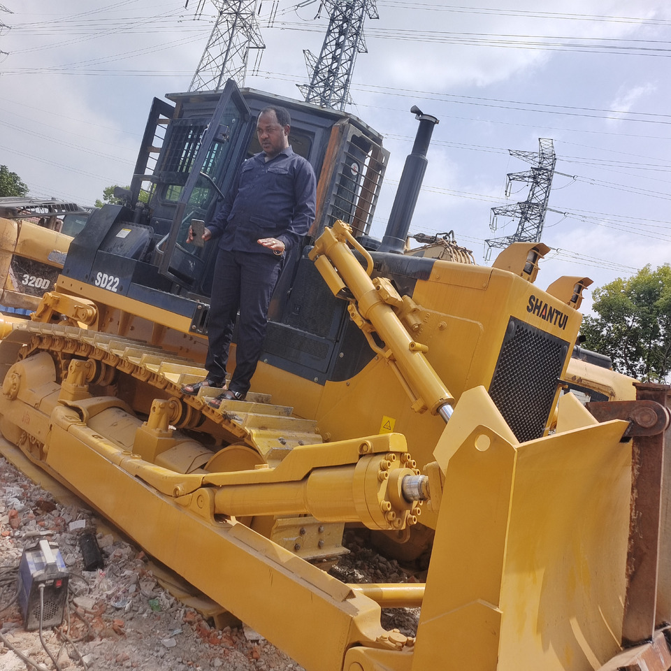 SHANTUI SD22 WITH FORK - Bulldozer: foto 3 SHANTUI SD22 WITH FORK - Bulldozer: foto 3