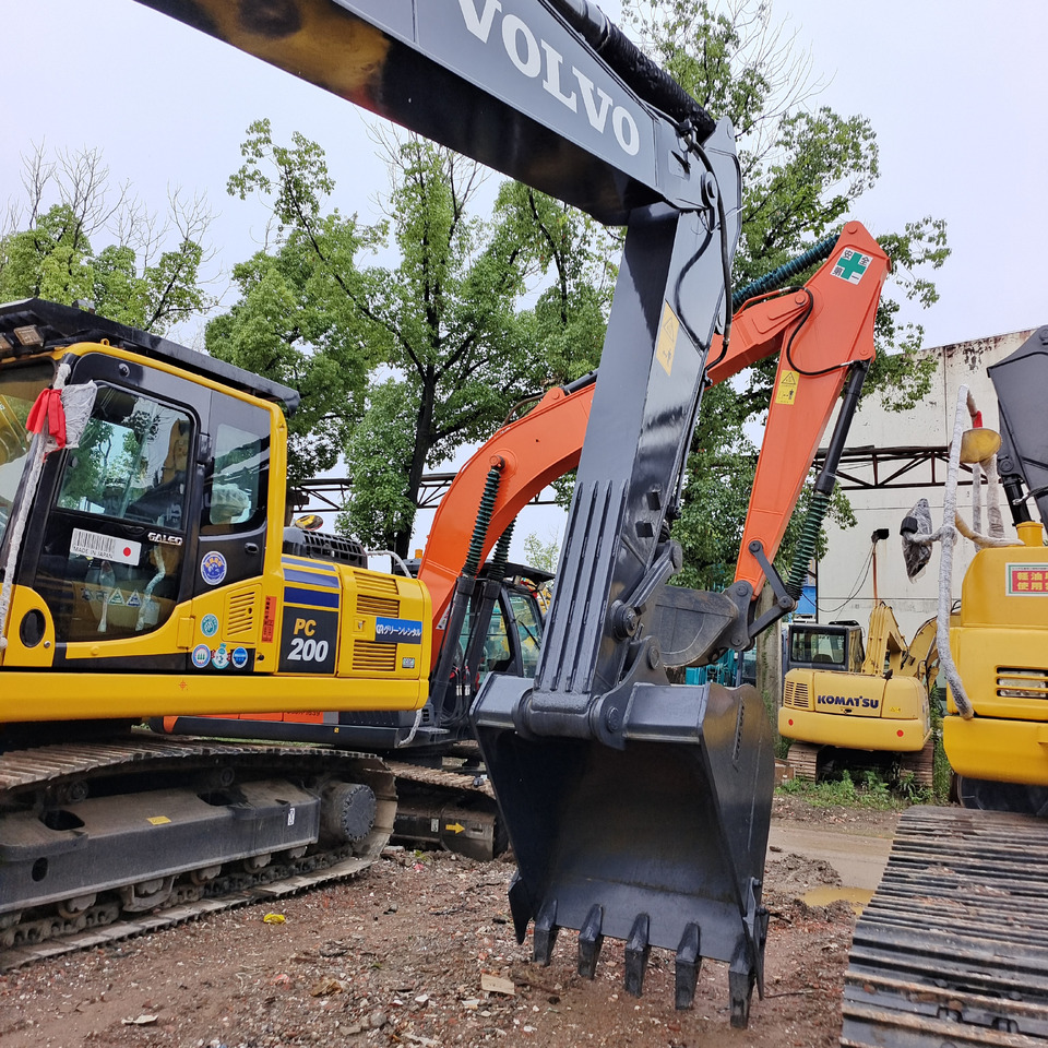 VOLVO EC210D - Excavadora de cadenas: foto 5 VOLVO EC210D - Excavadora de cadenas: foto 5