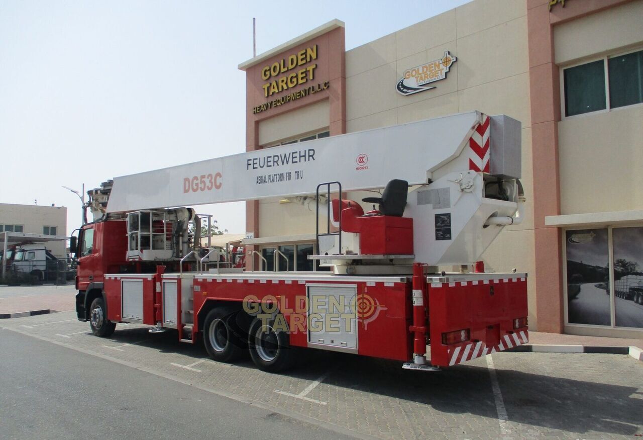 Mercedes-Benz Actros 3332 6x4 Manlift Truck - Camión de bomberos: foto 2 Mercedes-Benz Actros 3332 6x4 Manlift Truck - Camión de bomberos: foto 2
