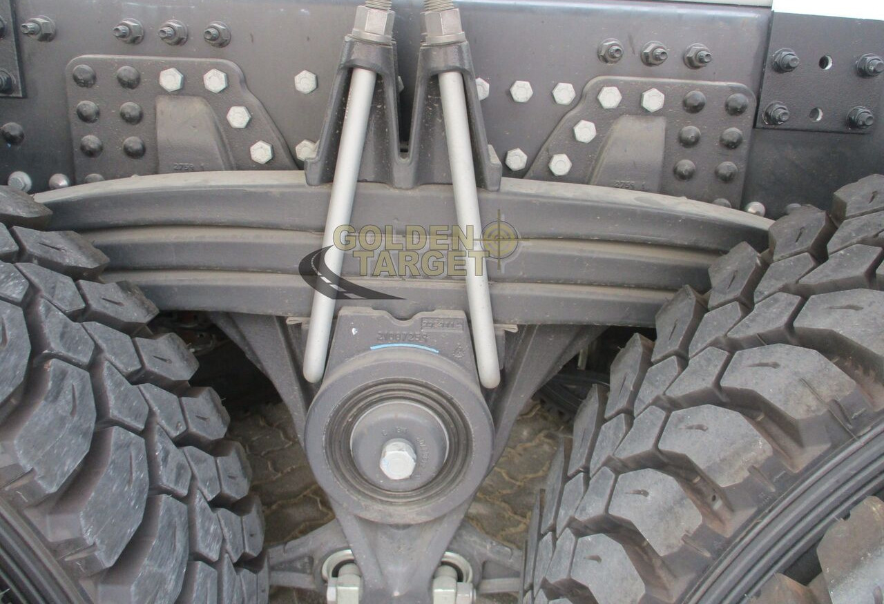 Renault K420 Concrete Mixer - Camión hormigonera: foto 4 Renault K420 Concrete Mixer - Camión hormigonera: foto 4