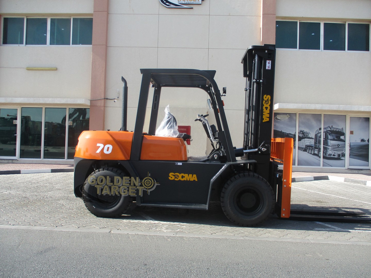 SOCMA HNF-70 Forklift - Carretilla elevadora diésel: foto 5 SOCMA HNF-70 Forklift - Carretilla elevadora diésel: foto 5