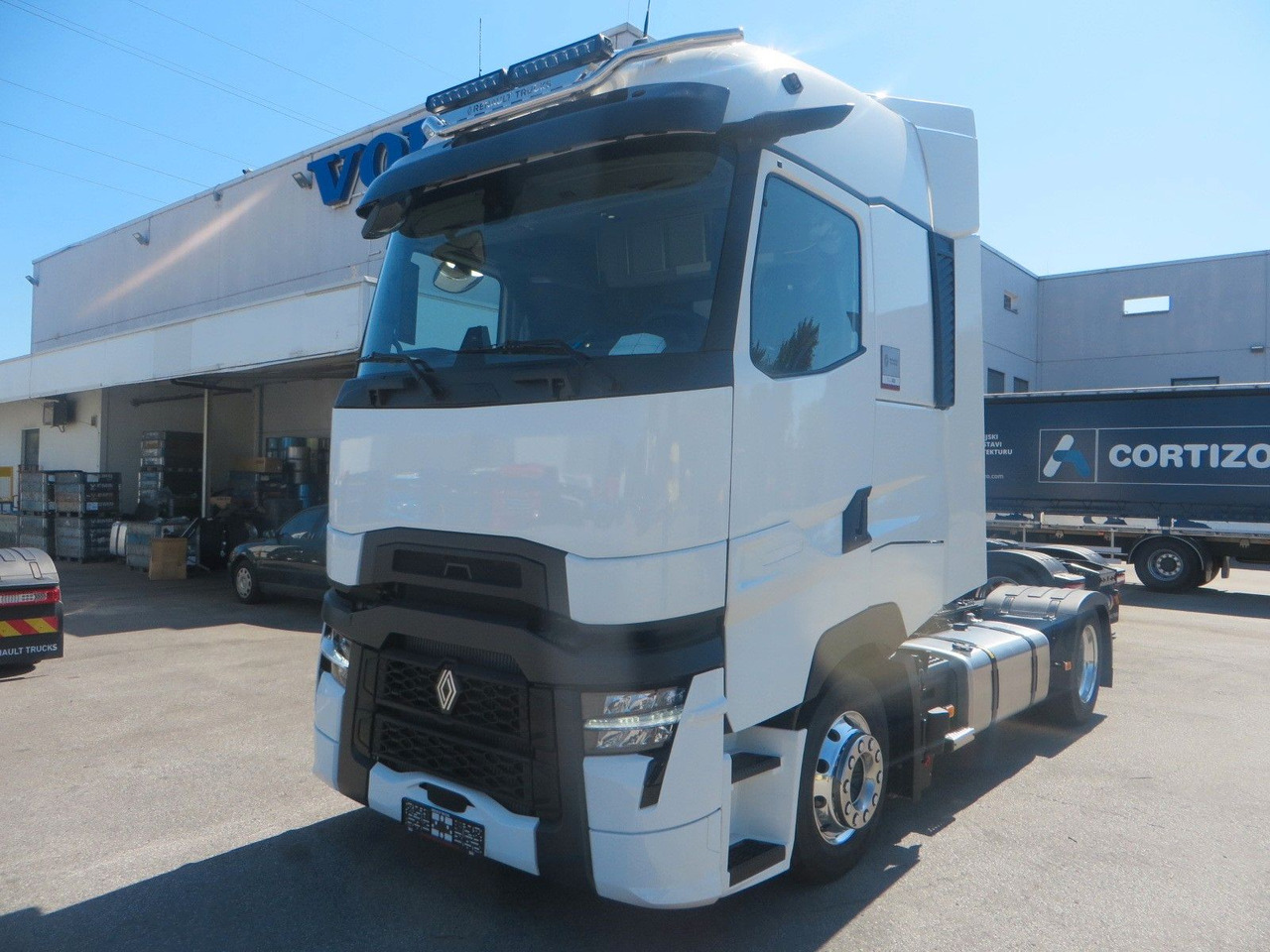 Renault T520 HSC 4x2Tractor mega NEW!! TOP EQUIPMENT - Cabeza tractora: foto 1 Renault T520 HSC 4x2Tractor mega NEW!! TOP EQUIPMENT - Cabeza tractora: foto 1