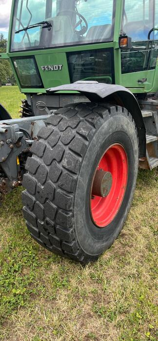 Fendt Xylon - Tractor: foto 2 Fendt Xylon - Tractor: foto 2